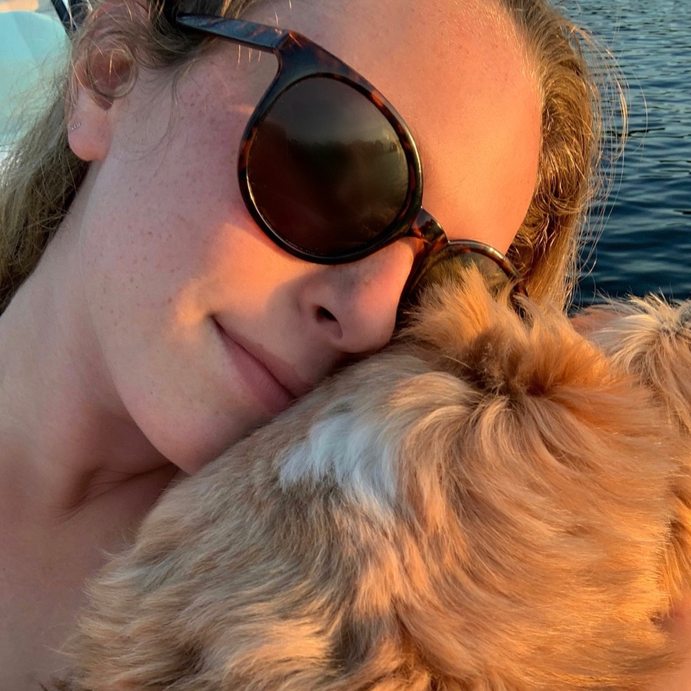 Meet your Posher, Emily